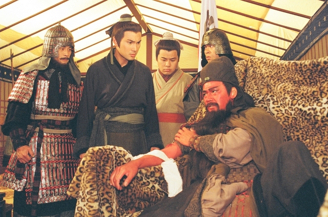  p>《医神华佗》是 a href="#" data-lemmaid="2578809">萧显辉 /a>