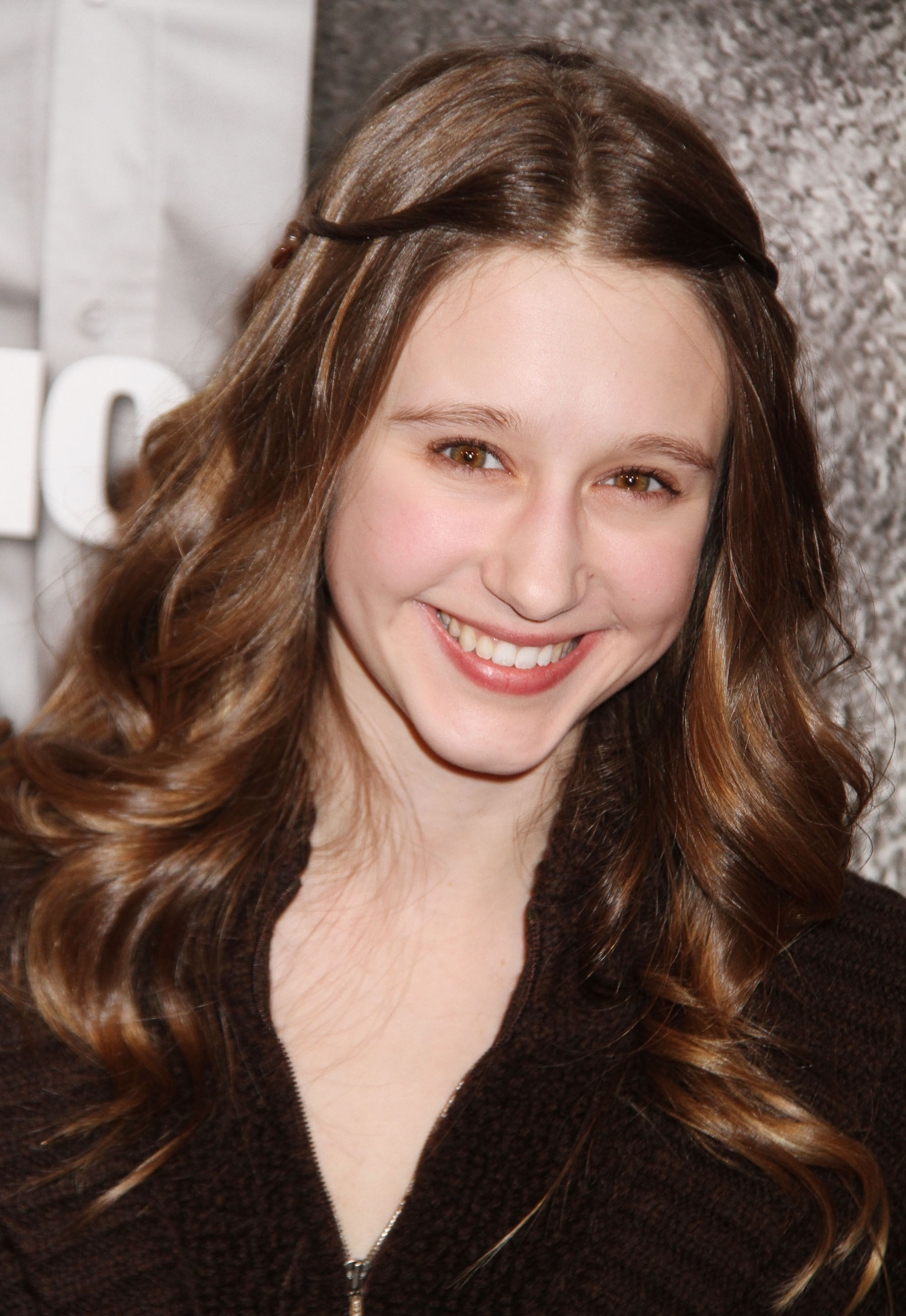  p>泰莎·法米加 i>(taissa farmiga) /i>,1994年8月17日生于美国