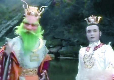 为什么西海龙王敖闰屡遭排挤？他如何助力小白龙晋封八部天龙？_百科TA说