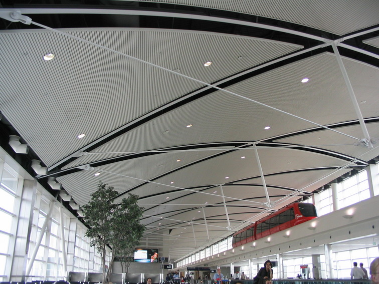  p>底特律机场有时又称为底特律机场新城,新城机场或干脆dtw ,原来是