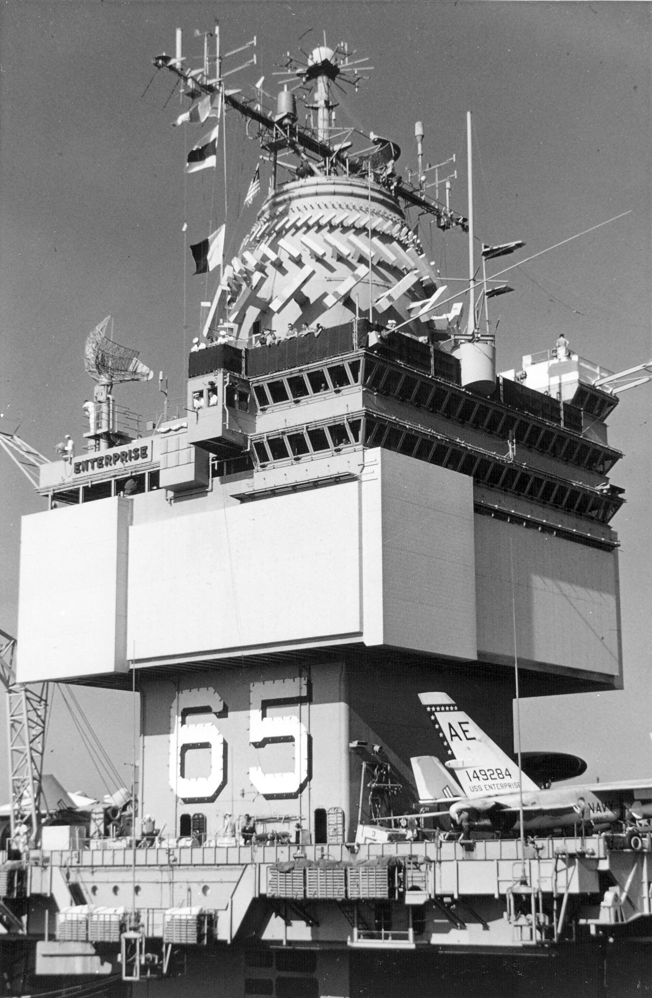 "企业号"(cvn-65)航空母舰