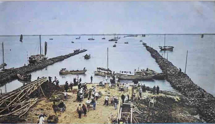 东海岛堵海大堤