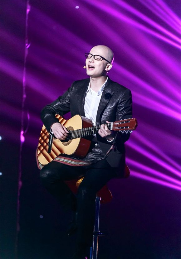  p>平安(anson ping),1978年11月9日出生于上海市,中国流行男歌手.