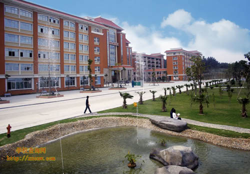 泉州轻工业职业学院