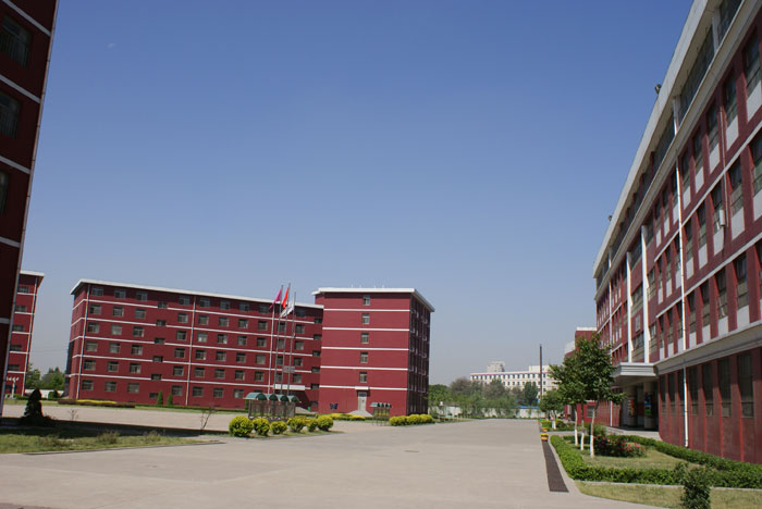 山西现代双语学校初中部