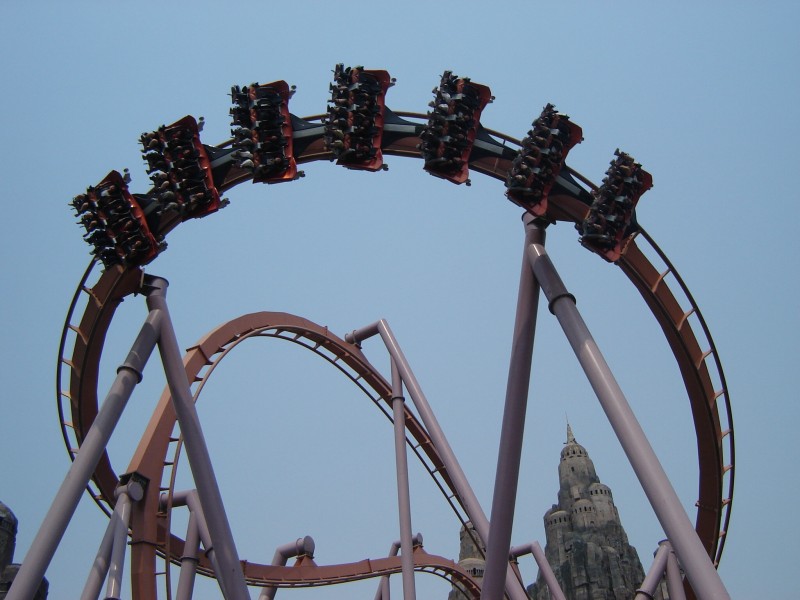 mabillard公司生产的飞行式 a target="_blank" href="/item/过山 