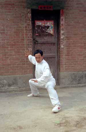 quot;忽雷架"是 a target="_blank" href="/item/赵堡太极拳