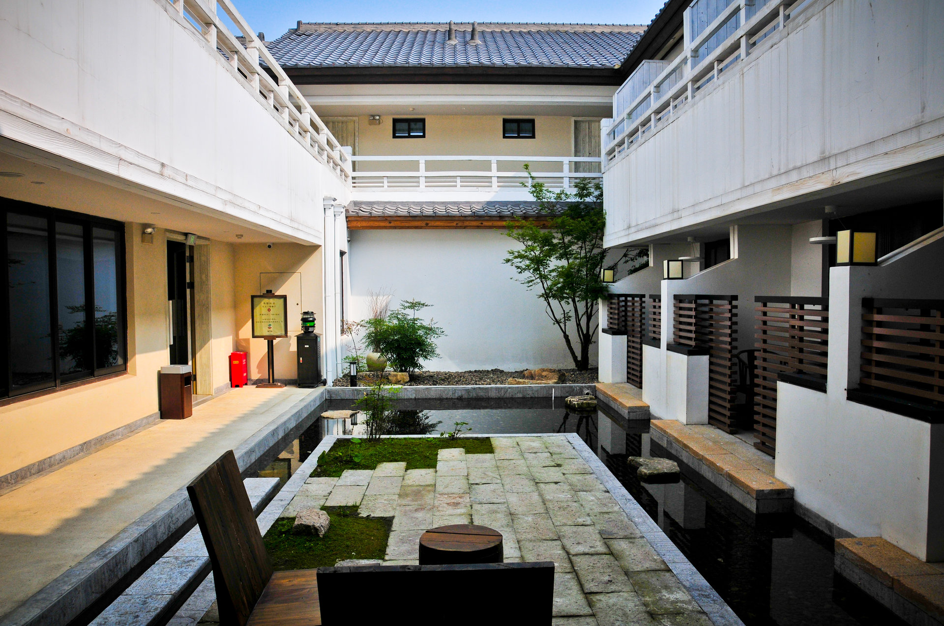  p>禅意小镇· a target="_blank" href="/item/拈花湾">拈花湾 /a>