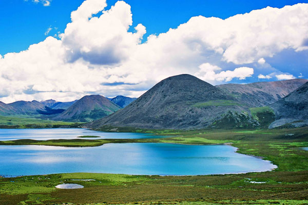  p>桑日县隶属中华人民共和国 a target="_blank" href="/item/西藏