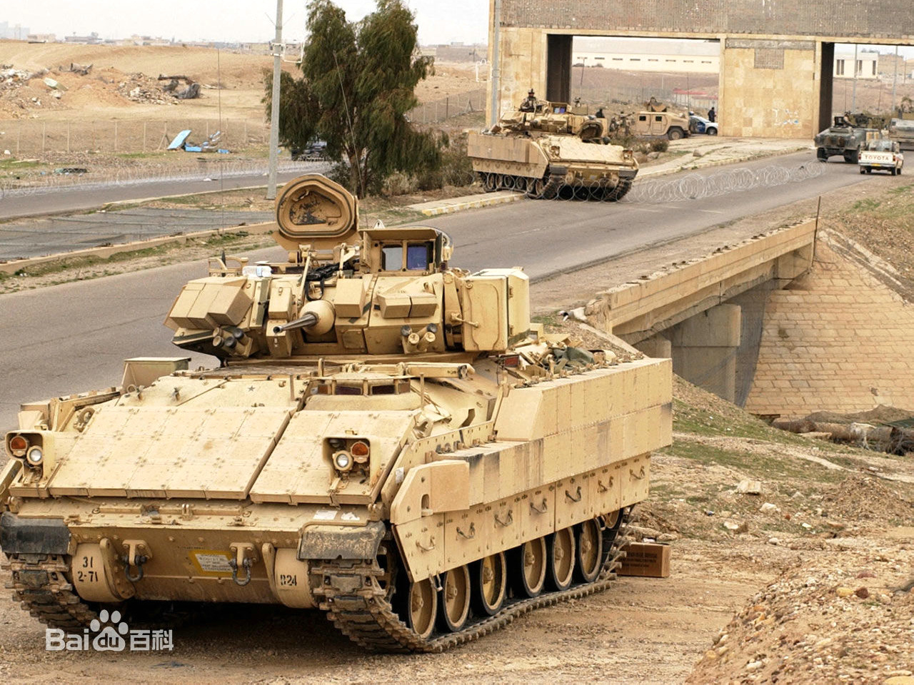 美国m2布雷德利步兵战车