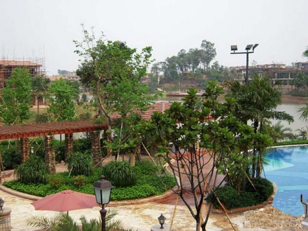  p data-id="go0g2jfa3x">御江南位于三水城市中轴之上,北邻北江,西望