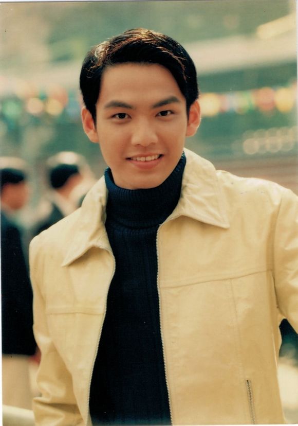  p>钟汉良(wallace chung),1974年11月30日出生于 a target="_blank"
