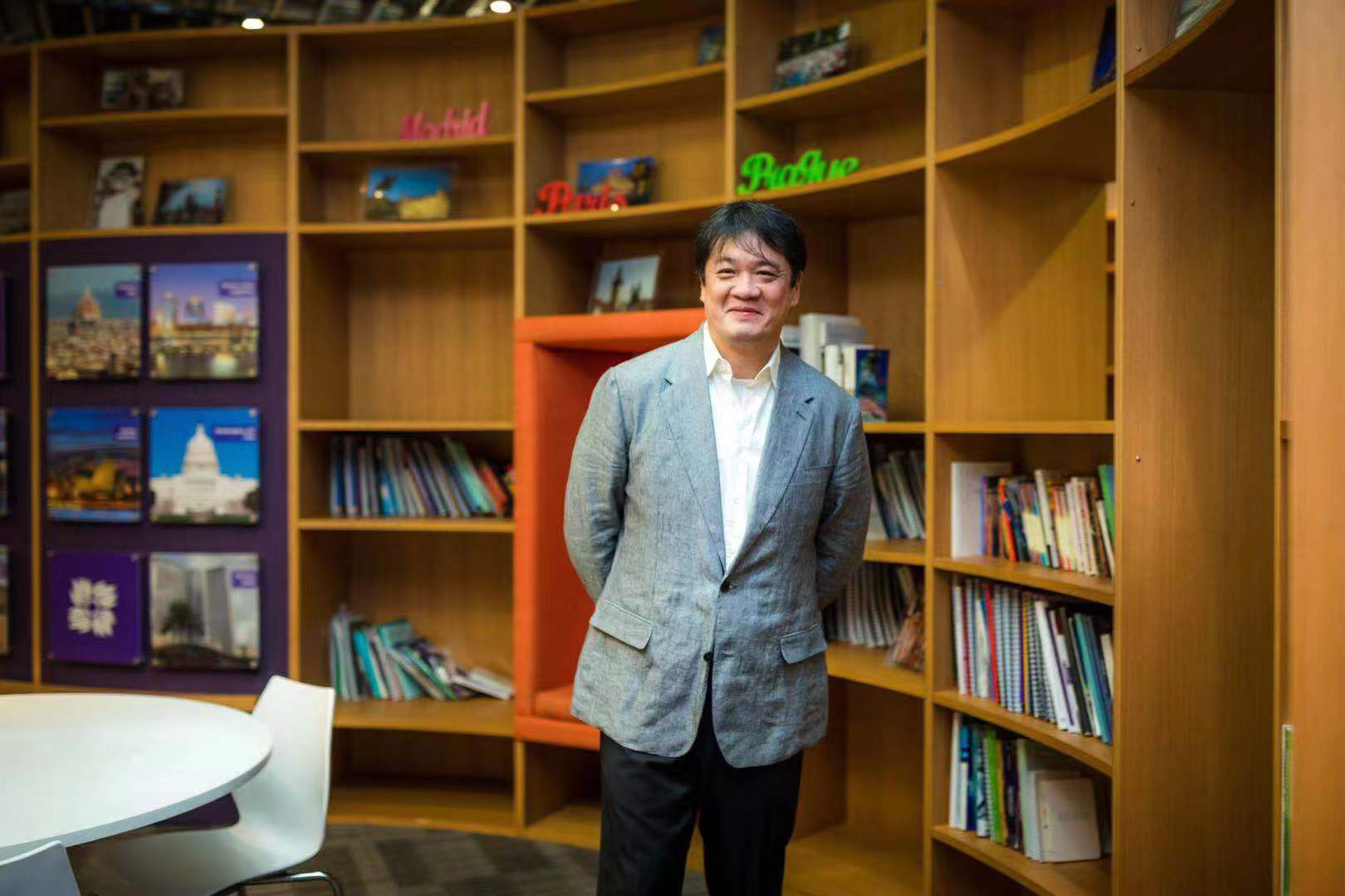  p data-id="gnb78tqjjy">方正,男,1964年1月6日出生在中国台湾, sup