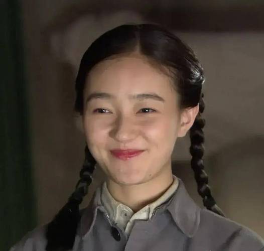 白晓玲是电视剧《 a target="_blank" href="/item/孤军英雄/8165447"