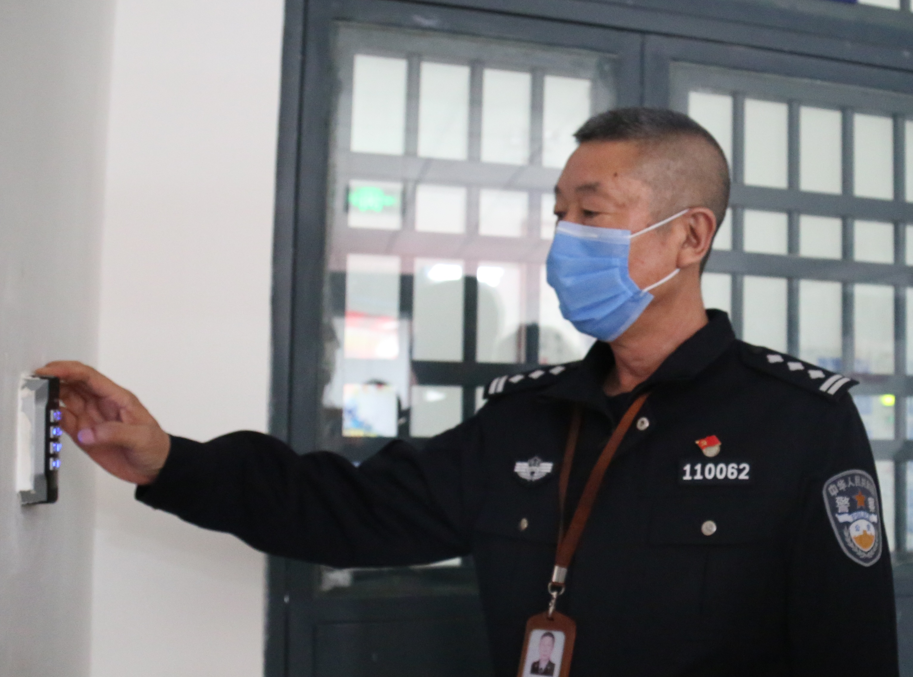 现为银川市公安局强制隔离戒毒所所长. /p>