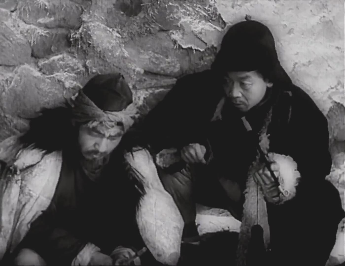 《吕梁英雄》是由 a target="_blank" href="/item/北京电影制片厂