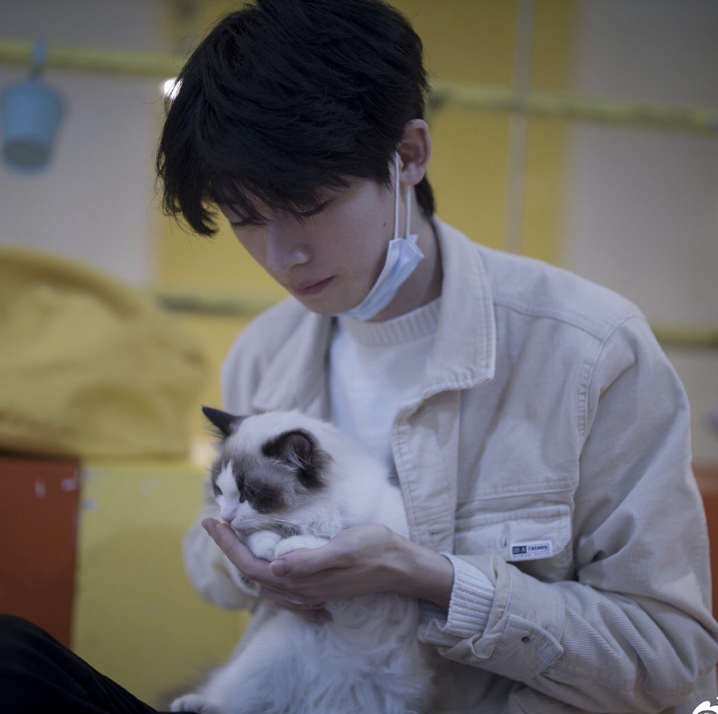  p data-id="gncohyfhuf">徐大虾咯, a target="_blank" href="/item