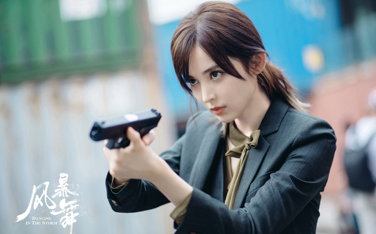 data-lemmaid="22173901">风暴舞 /a>》中的女主角,由中国内地女演员 