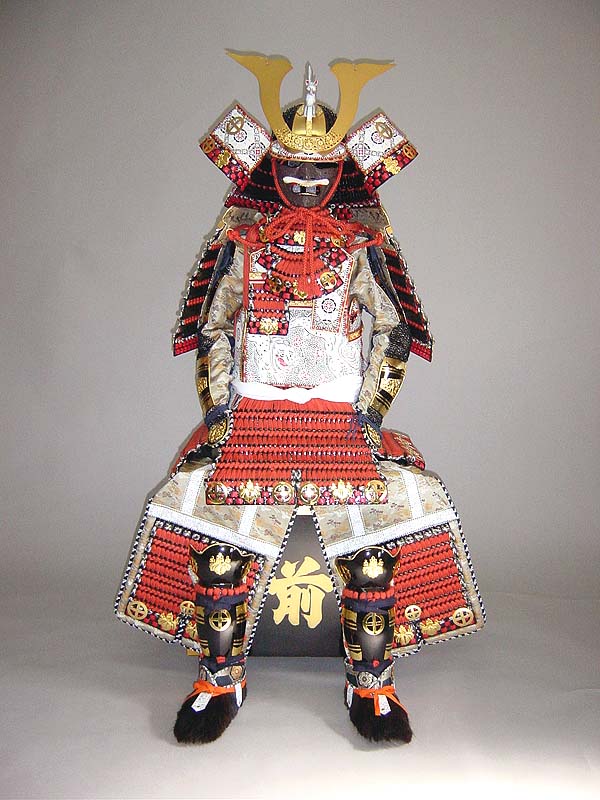 大铠