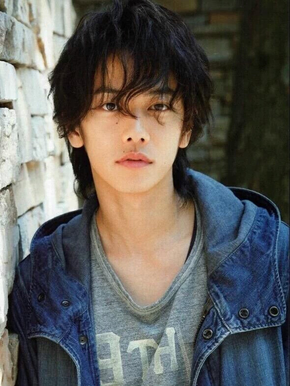  p>佐藤健 i>(さとう たける,satoh takeru /i>),1989年3月21日出生于