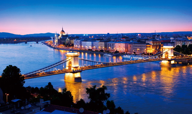  p>多瑙河电视台,是匈牙利的电视台,成立于1957年,总部位于匈牙利