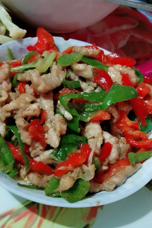 彩椒肉丝