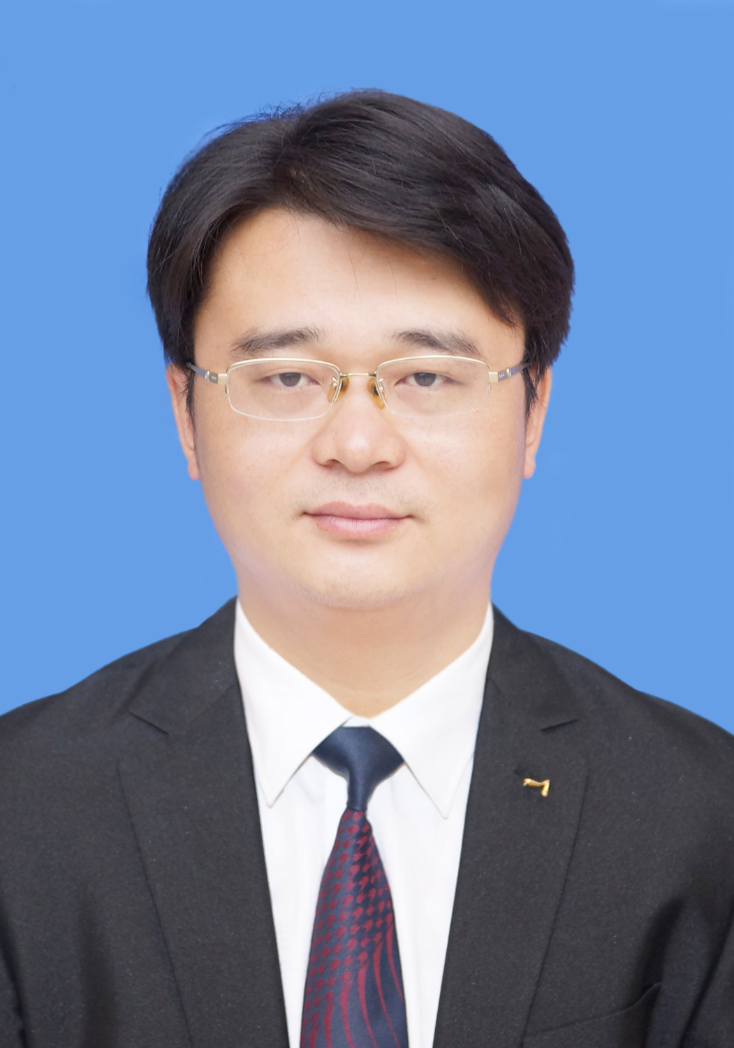 id="sic4bewdgety">现任贵州省遵义市桐梓县人民政府党组成员,副县 