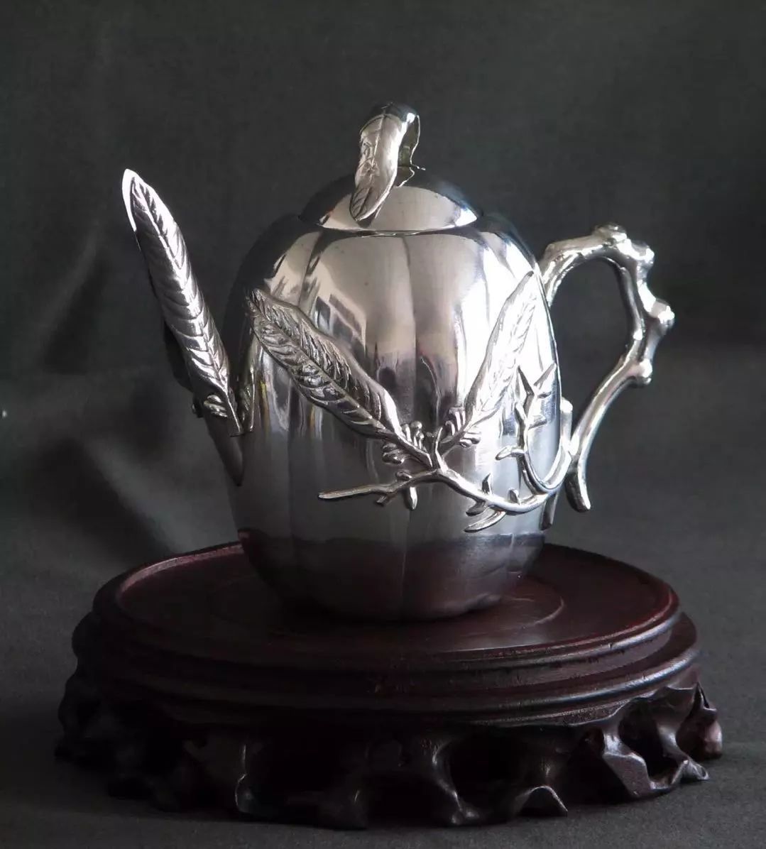  p>锡雕,浙江省 a target="_blank" href="/it