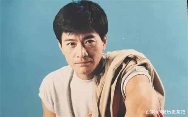 “荧幕第一男神”周里京的不幸人生_百科TA说