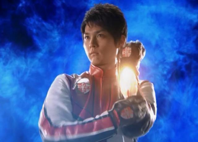 青山草太