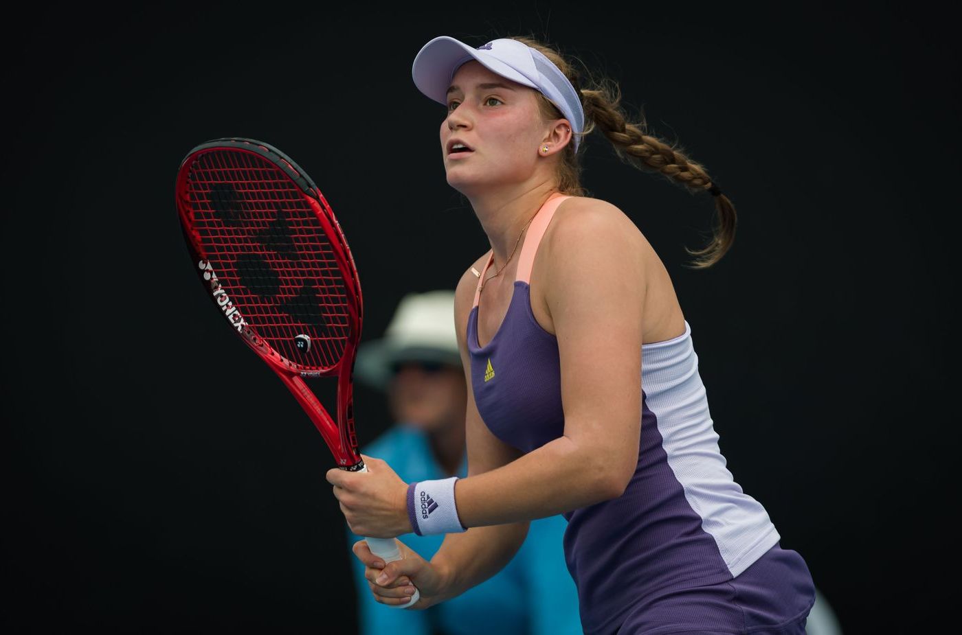  p>伊莲娜·莱巴基娜(elena rybakina),1999年6月17日出生于俄罗斯