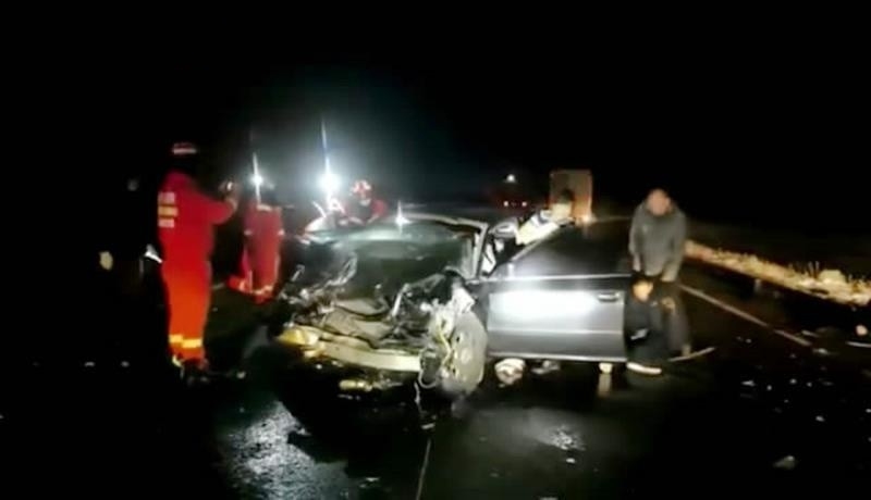  p>2021年11月15日,在内蒙古锡林郭勒盟208国道西苏旗至二连浩特市