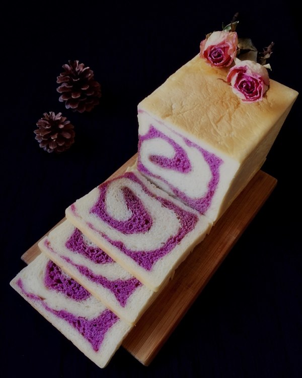 紫薯颗粒吐司面包