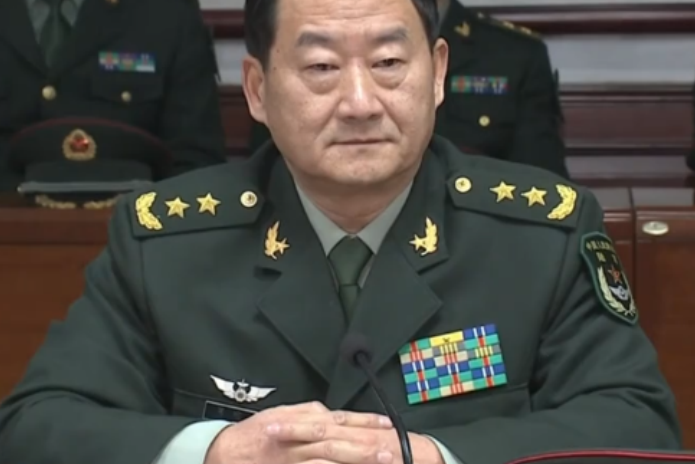  p>现任 a target="_blank" href="/item/中国人民解放军中部战区陆军