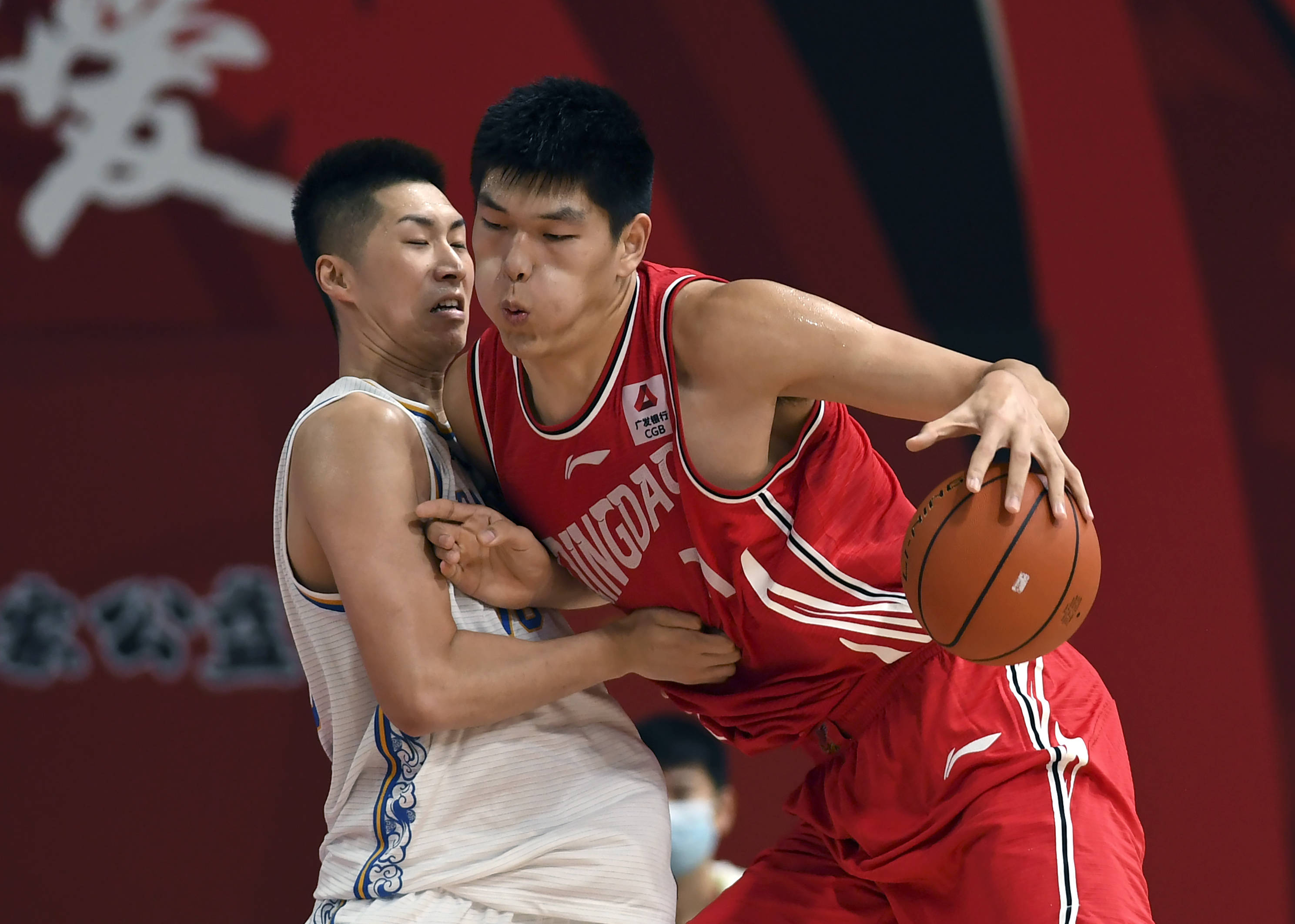  p data-id="go0aq9ml4s">刘传兴,1999年7月30日出生于河南濮阳,中国