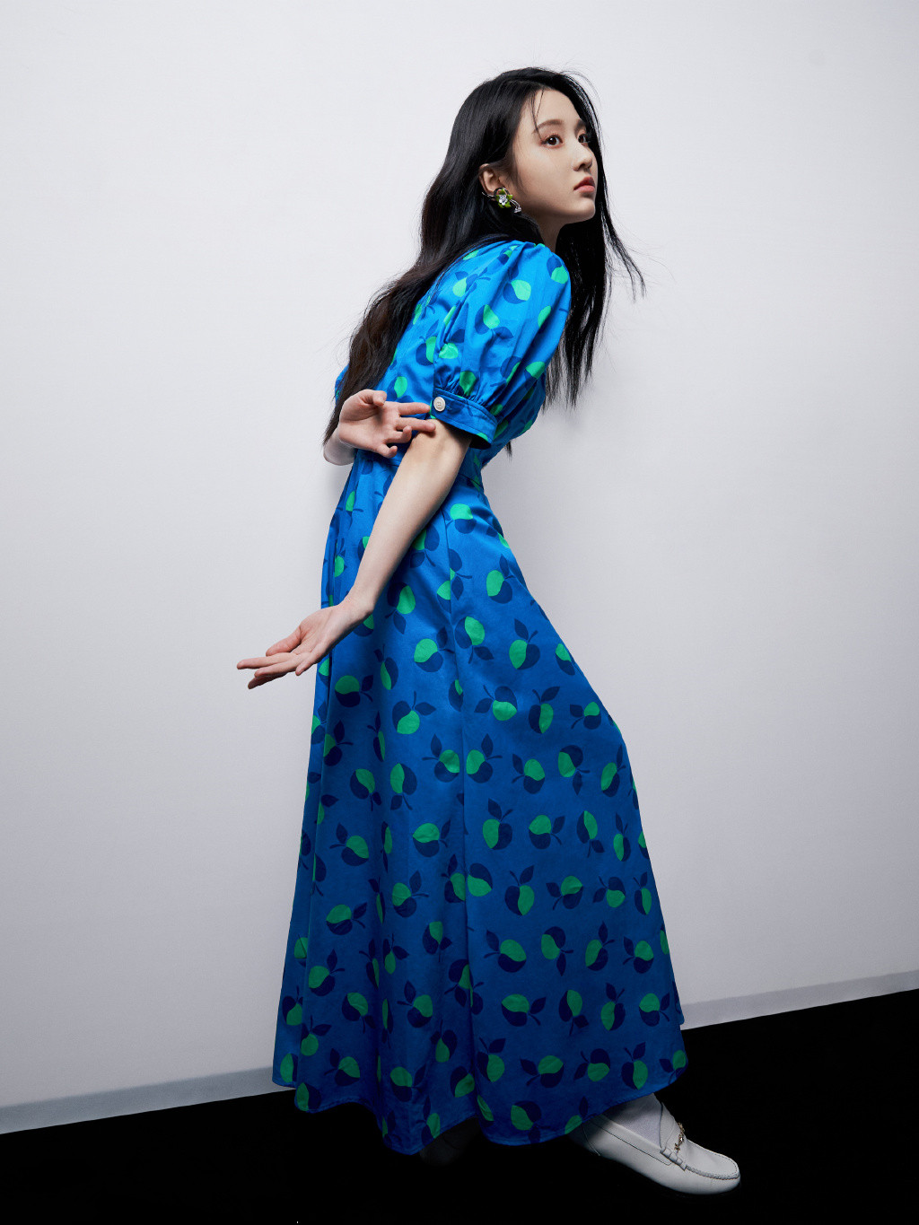 中国内地影视女演员,毕业于北京舞蹈学院2010级本科民族民间舞专业