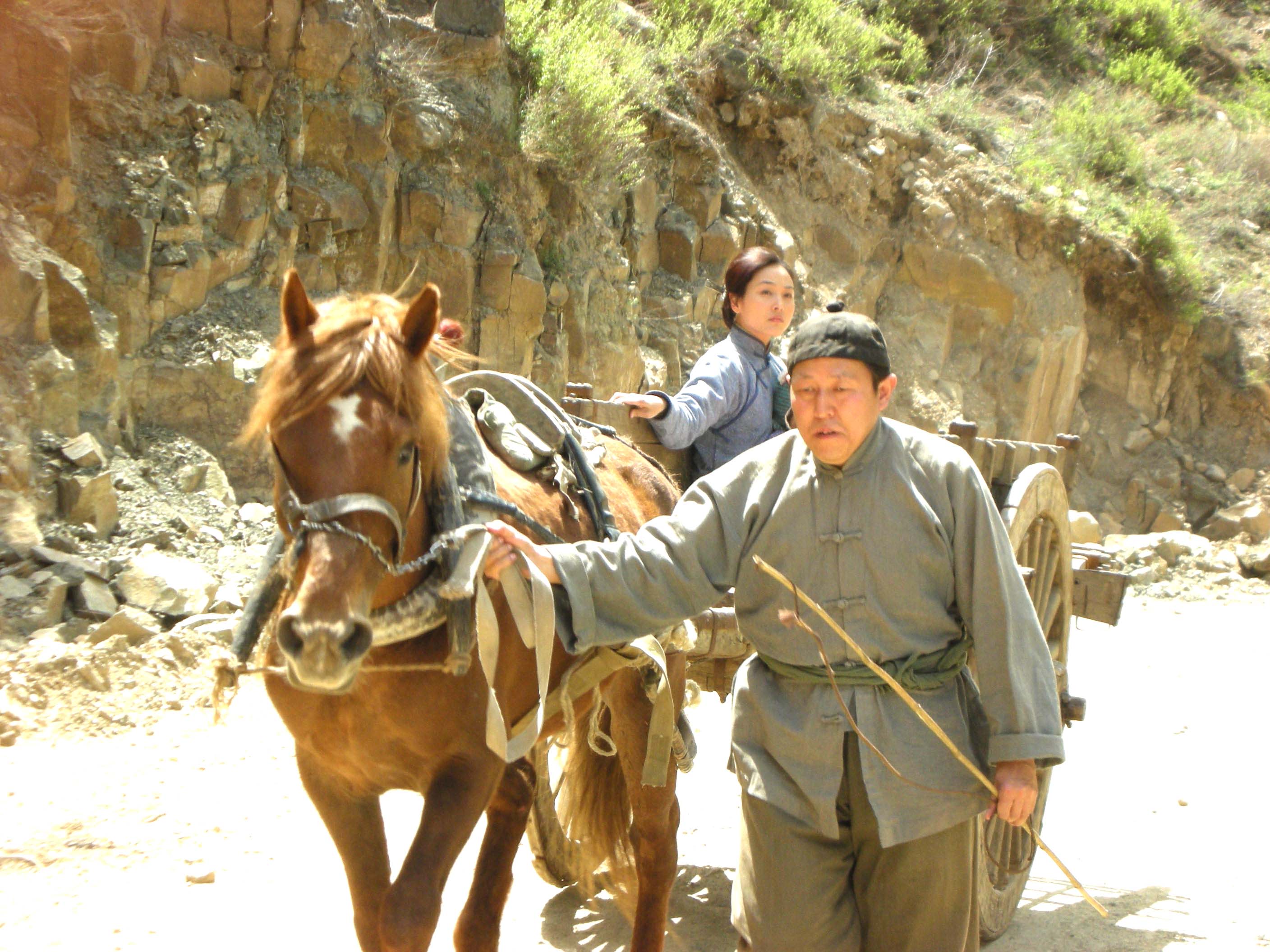  p>尚国伟,山西运城人,著名演员,编剧,歌词作者.