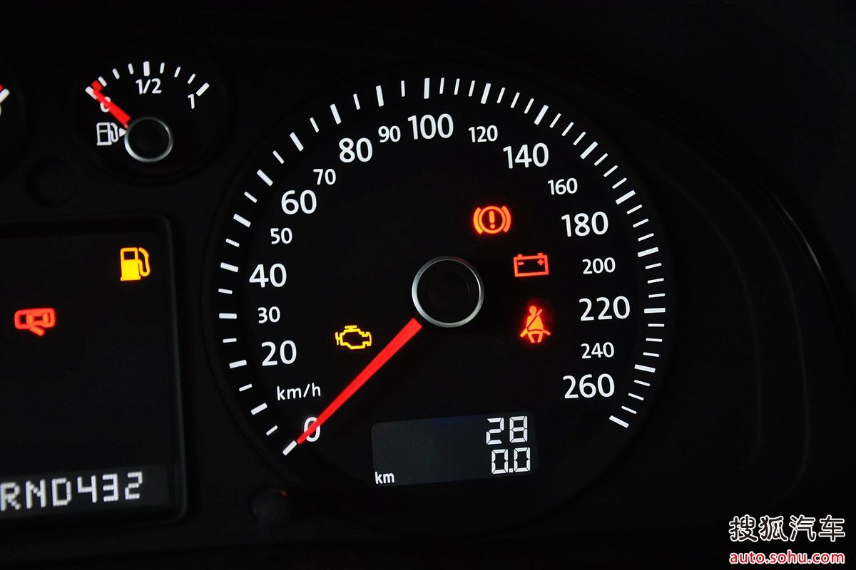 href="#" data-lemmaid="4504829">大众帕萨特 /a>b5基础上升级而来的