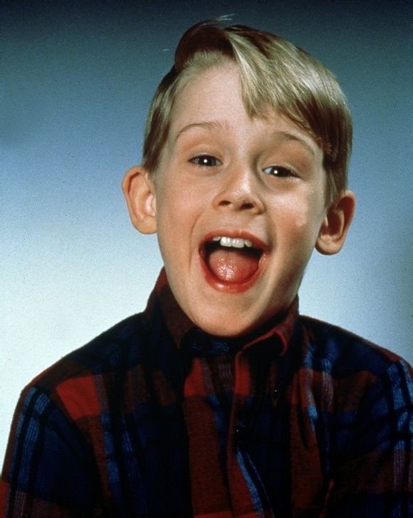  p>麦考利·卡尔金 i>(macaulay culkin), /i>1980年8月26日出生于