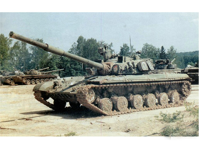  p>t-64主战坦克(英文:t-64 main battle tank),是20世纪60年代初期
