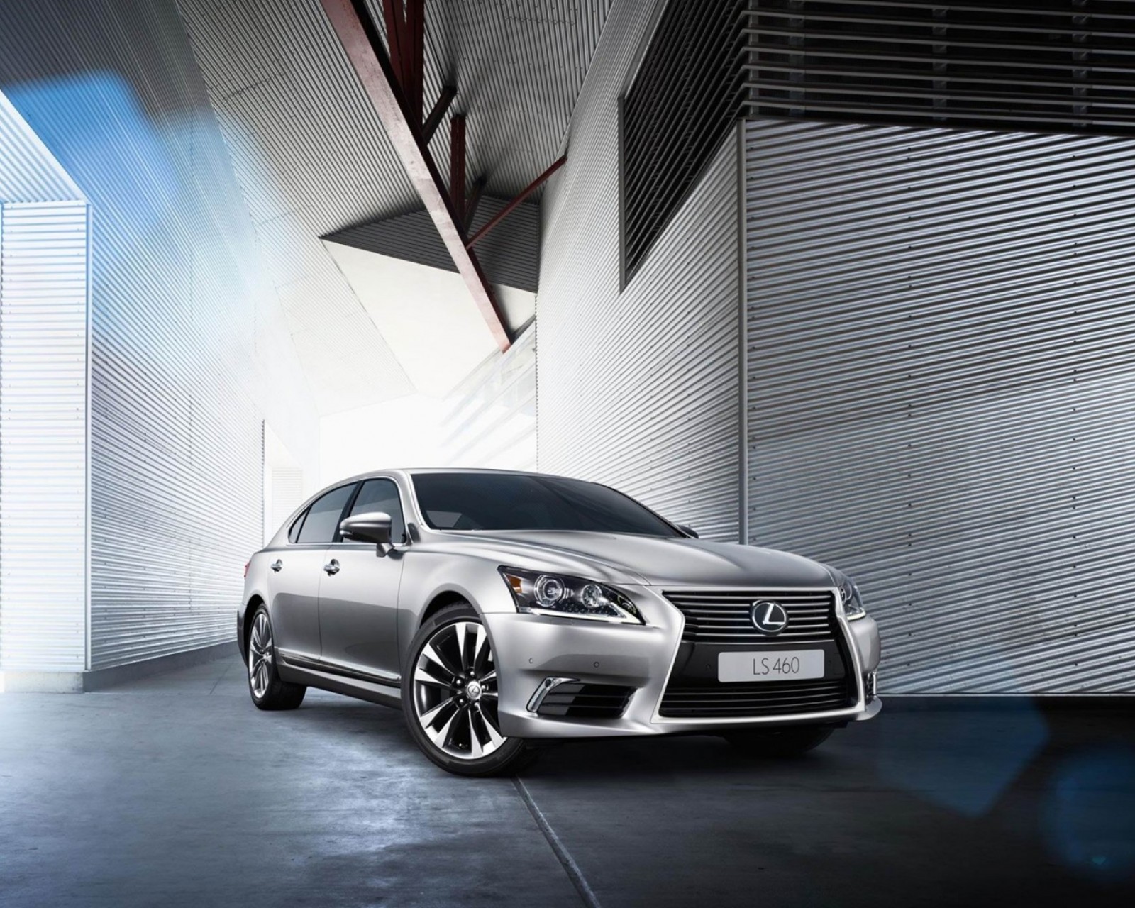 迅捷灵敏,lexus雷克萨斯ls车系从顶级性能的角度诠释豪华的真正定义, 