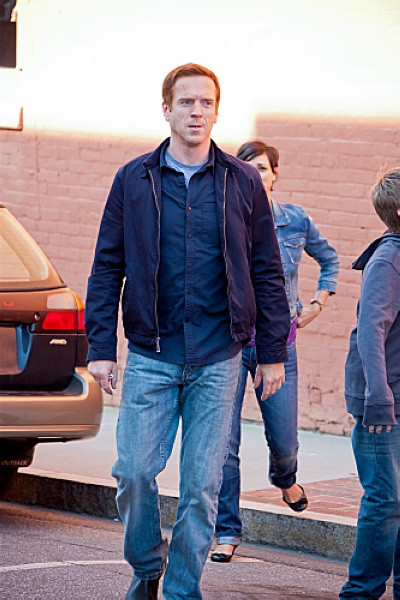  p>戴米恩·刘易斯(damian lewis),1971年2月11日出生于英国伦敦,演员