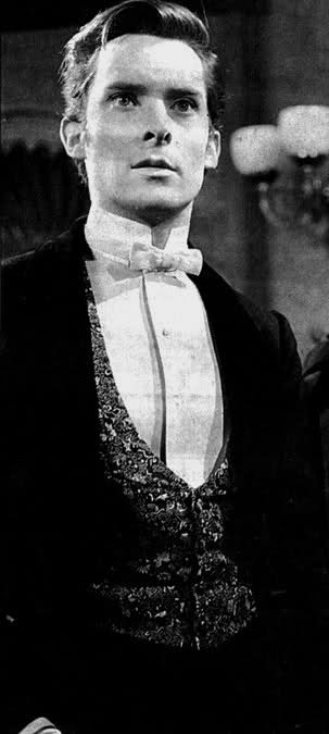 ·布雷特(jeremy brett,1933年11月3日-1995年9月12日),又译成杰瑞米