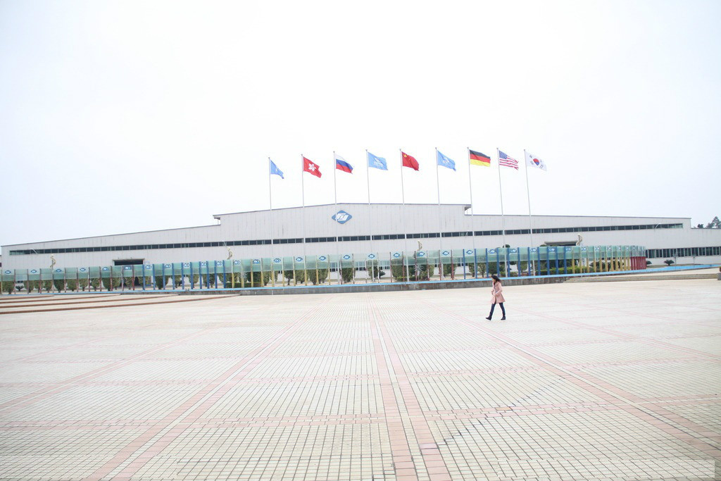  p>福耀玻璃工业集团股份有限公司,1987年在中国福州注册成立,是一家