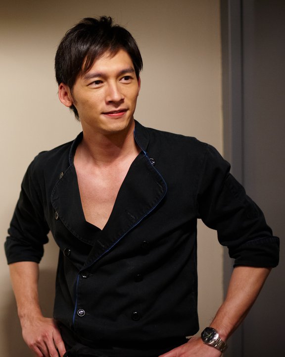  p>温升豪,1978年2月22日出生于中国台湾省 a target="_blank" href="