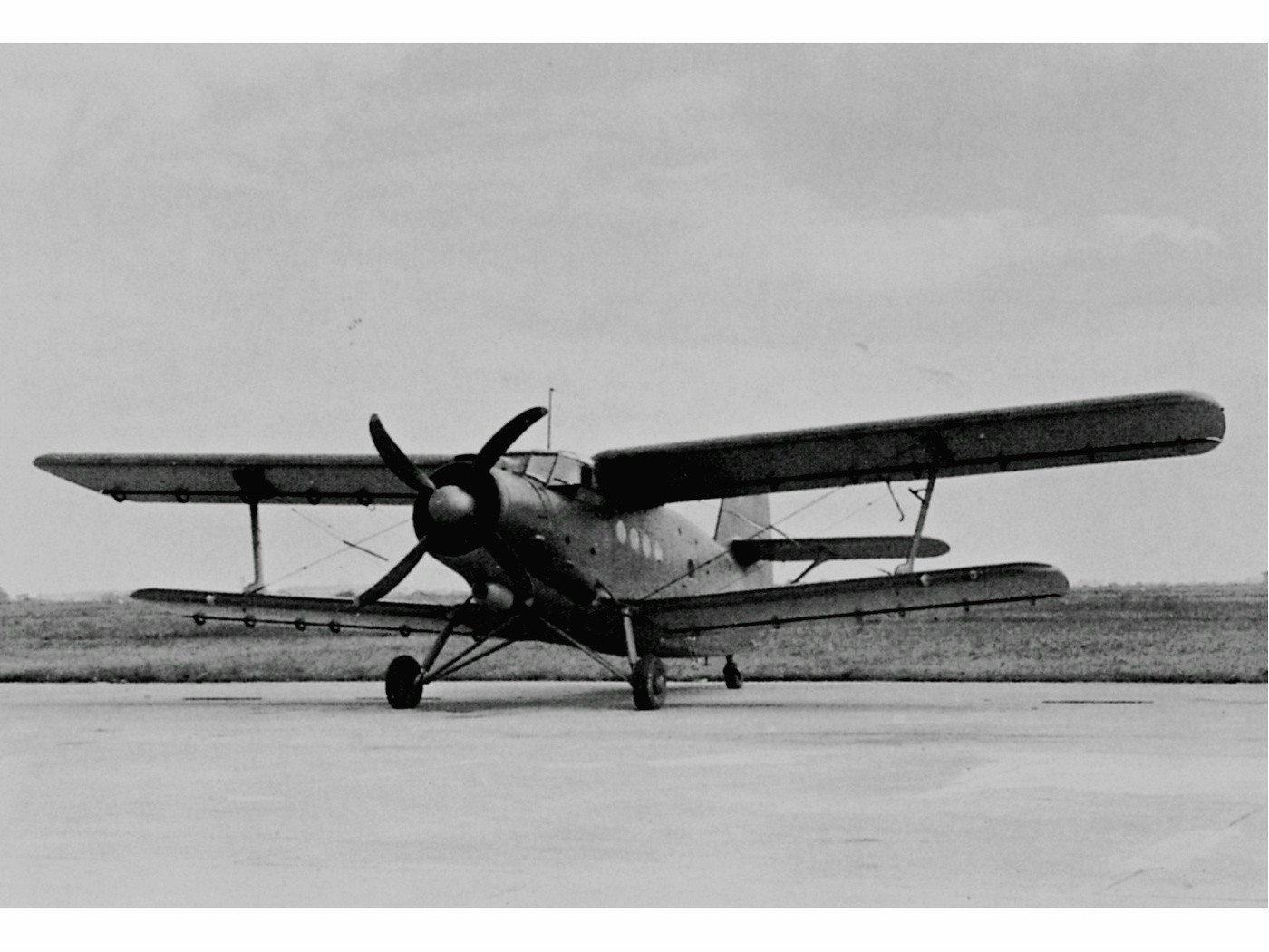 中国运-5运输机