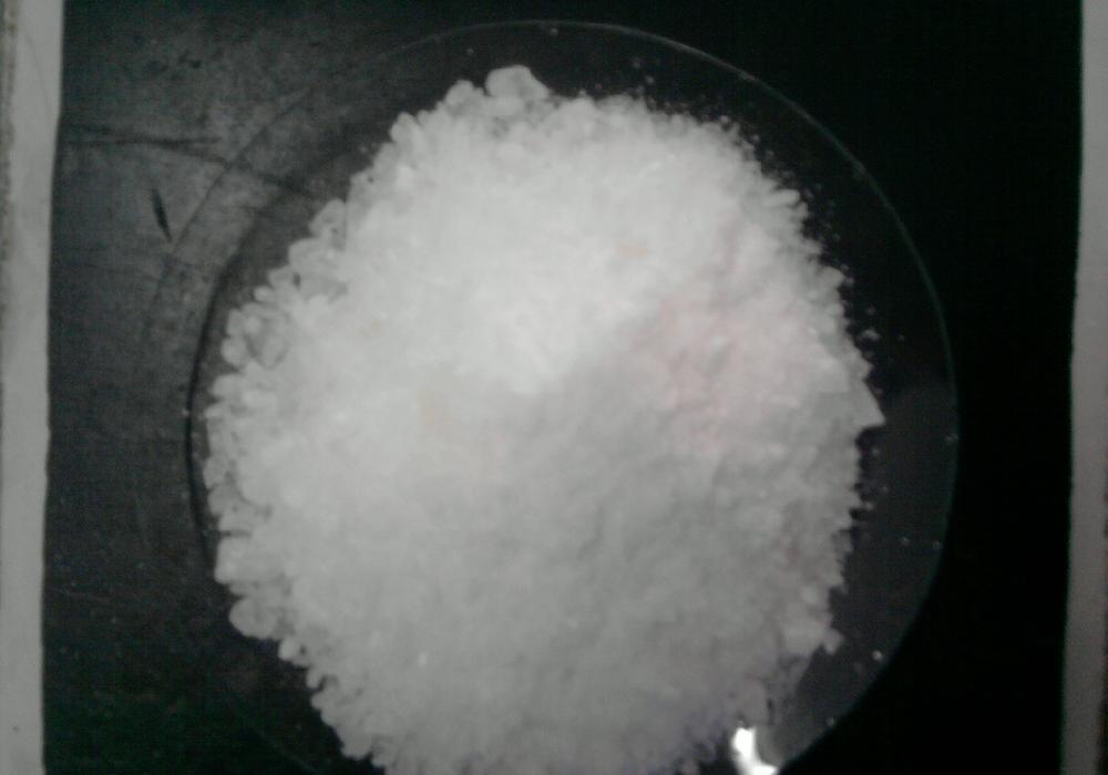  p>四甲基氢氧化铵是一种有机化合物,分子式为c sub>4 /sub>h sub>13 