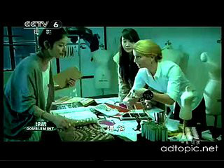 青年女演员,曾是绿箭口香糖广告《相见才是亲》女主角,拥有四分之一的