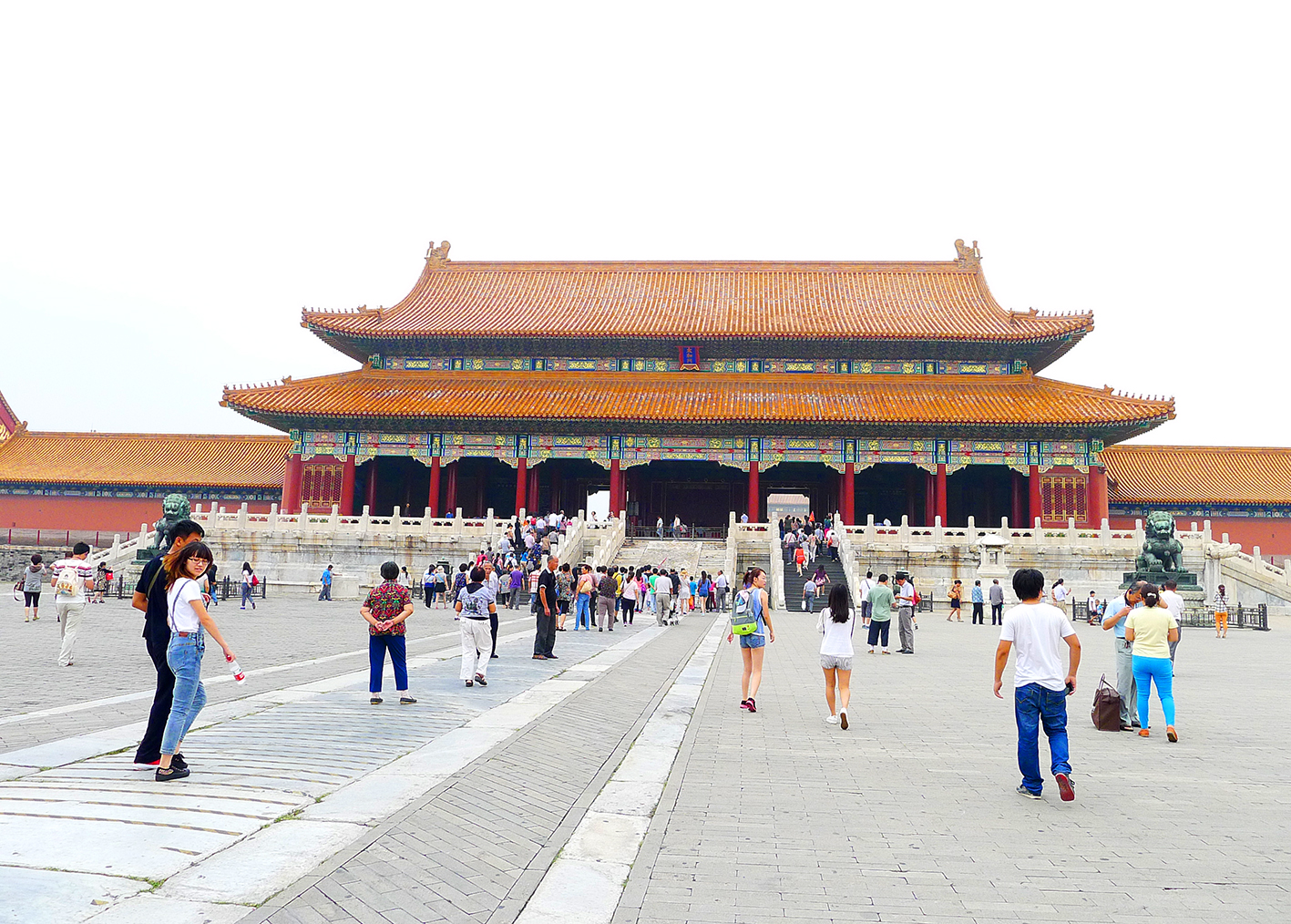  p>《故宫》是由 a href="#" data-lemmaid="5559">中央电视台 /a>和