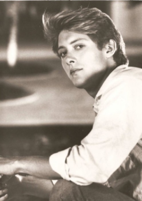  p>詹姆斯·斯派德(james spader),1960年2月7日出生于马萨诸塞州